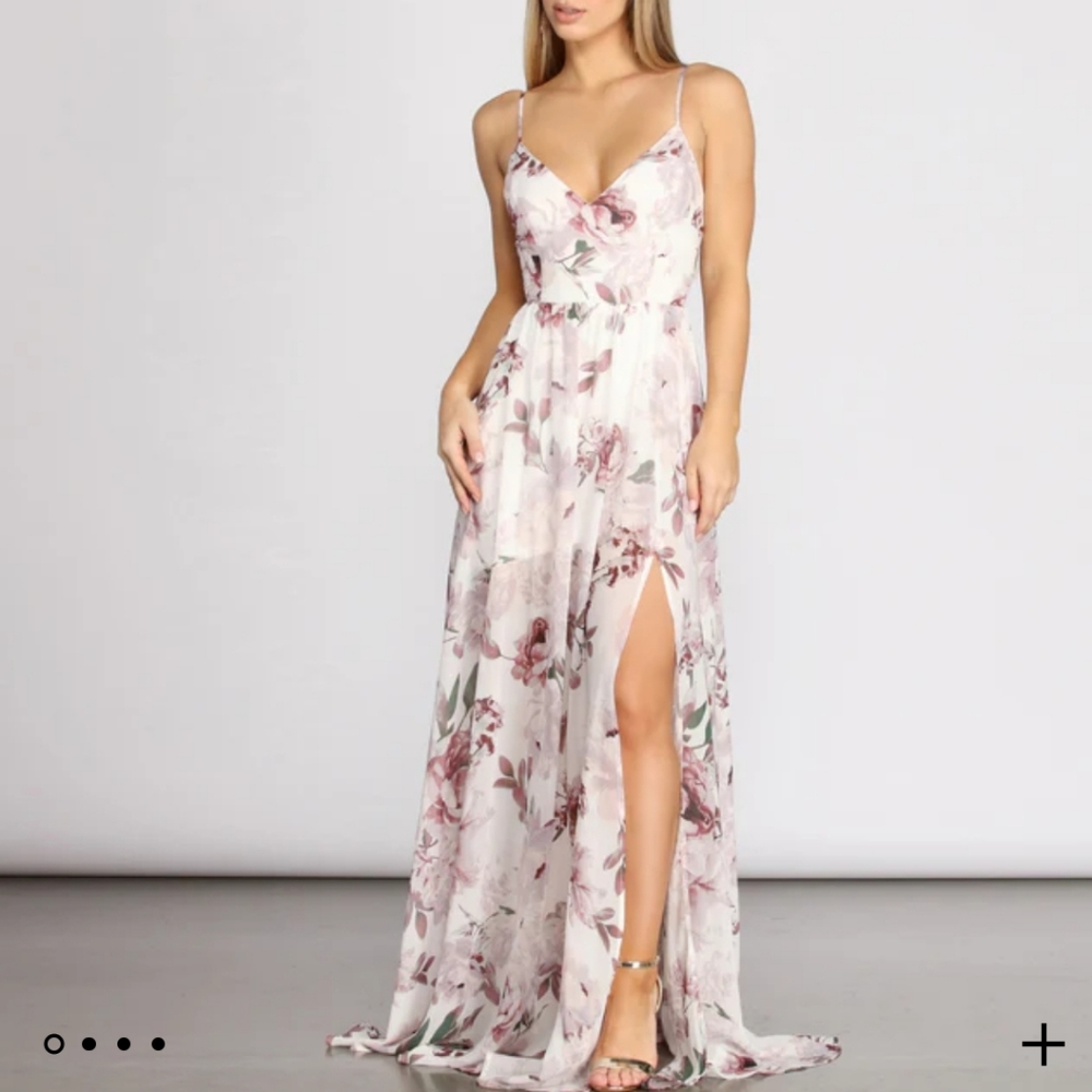 NWT Windsor Floral Chiffon A-line Dress- L